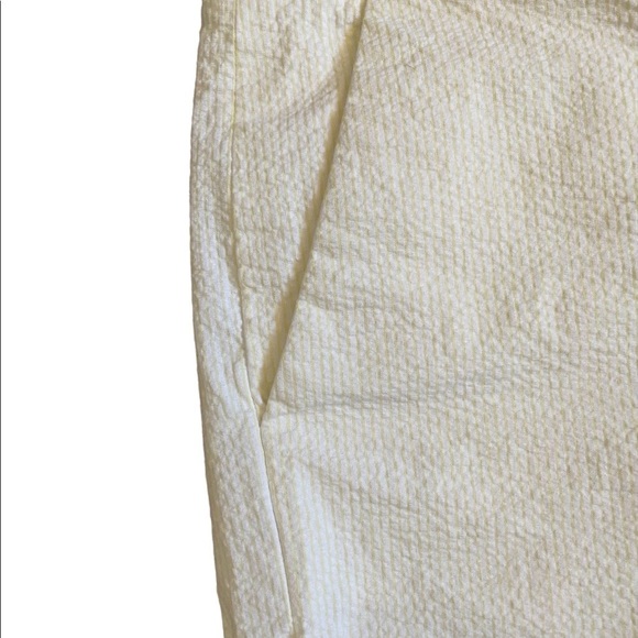 Club Monaco Yellow white textured striped flat front mid rise shorts size 2 - Picture 8 of 12